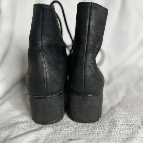 Breaking Hearts & Burning Rubber Vermont Boots 7 - Picture 4 of 7